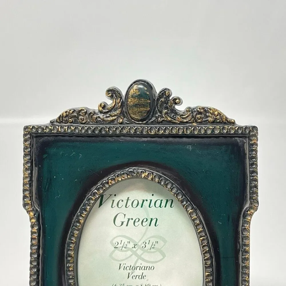 JCPenney Home Picture Frame Victorian Green Ornate Oval 2.5x3.5 Mini Frame